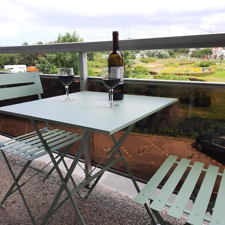 Appartement Residentie Astrid Met Private Parking Бредене Екстериор снимка