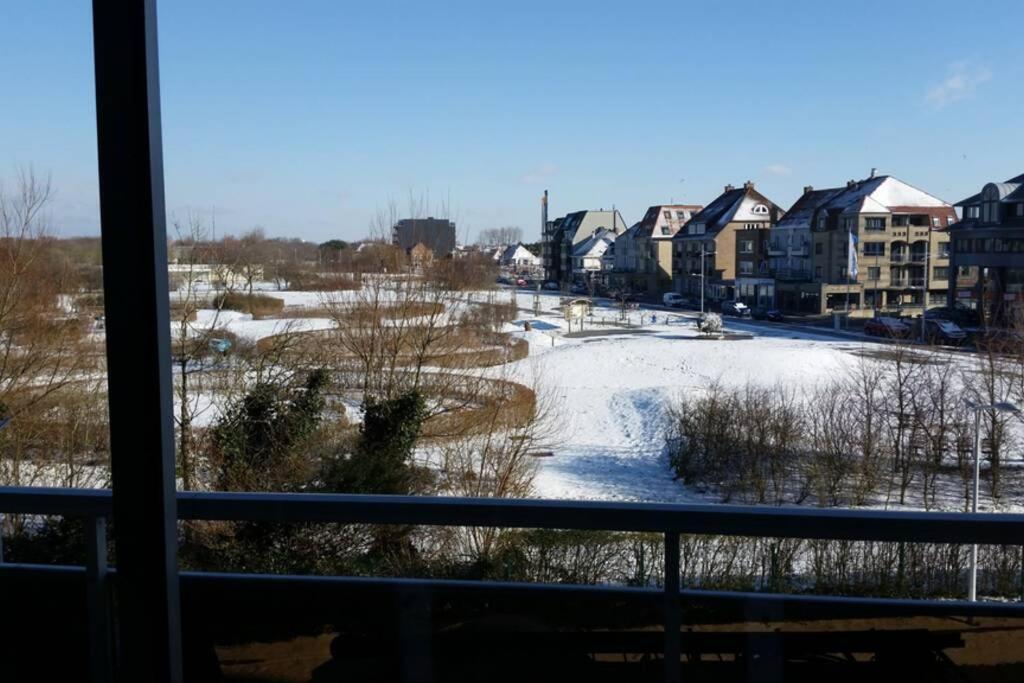 Appartement Residentie Astrid Met Private Parking Бредене Екстериор снимка