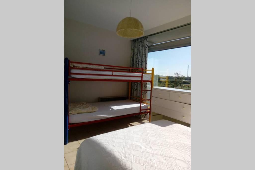 Appartement Residentie Astrid Met Private Parking Бредене Екстериор снимка