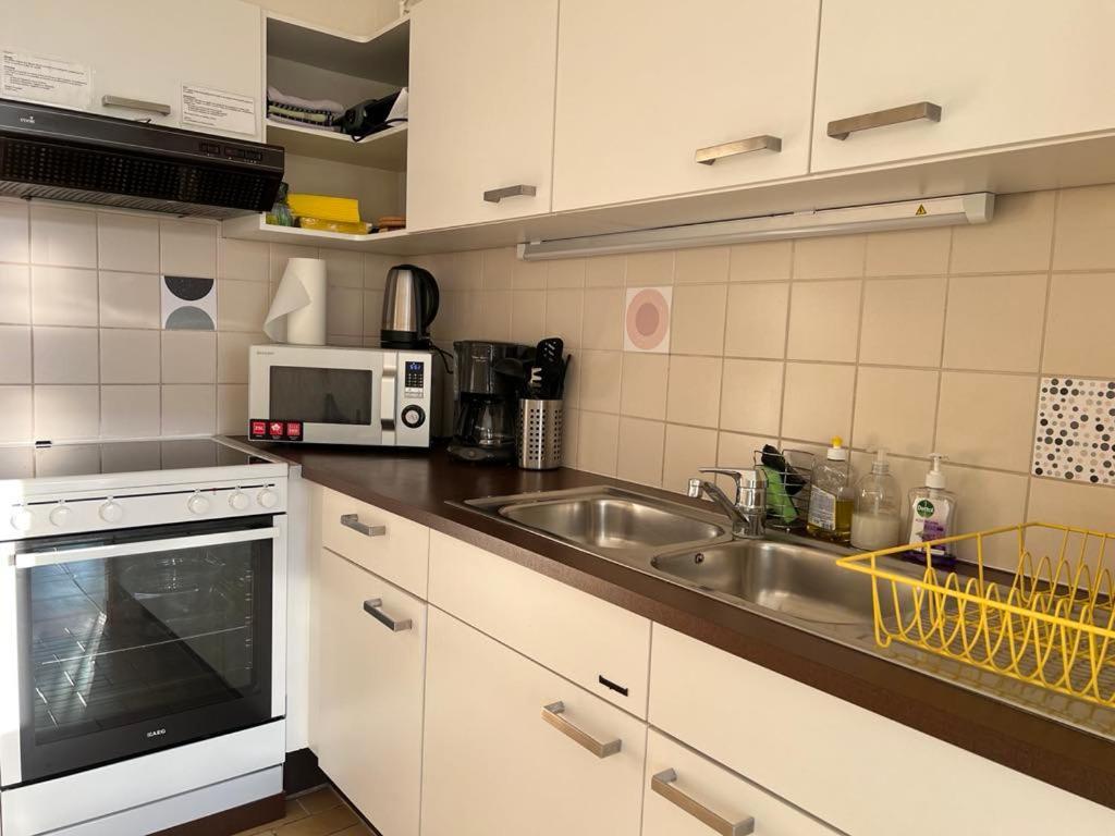 Appartement Residentie Astrid Met Private Parking Бредене Екстериор снимка
